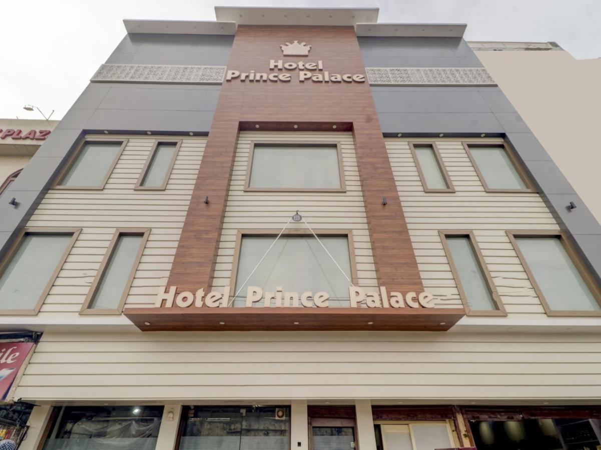 Oyo 77454 Hotel Prince Palace Patiāla Exterior foto
